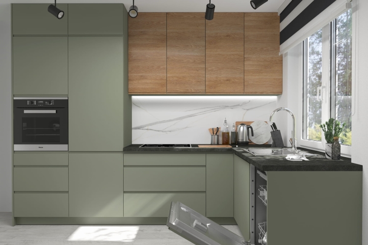 AVELLINO REED GREEN_TREVISO PEMBROKE.jpg